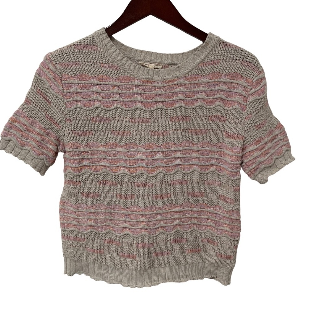 Women’s Pink and Gray Textured Knit Short Sleeve Sweater Size Medium
